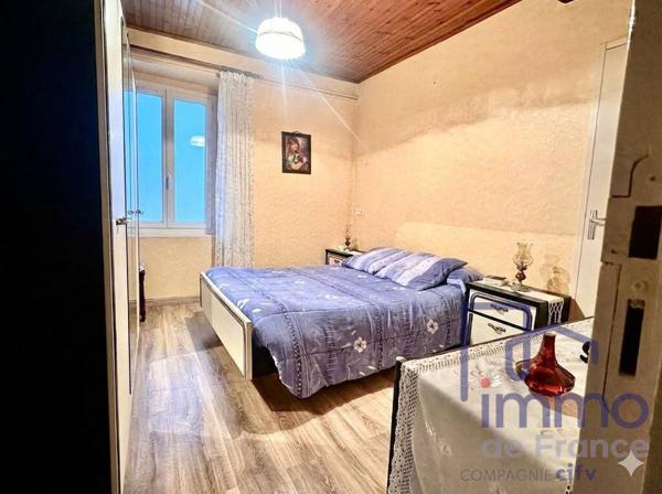 Appartement de 107m² et terrain privatif