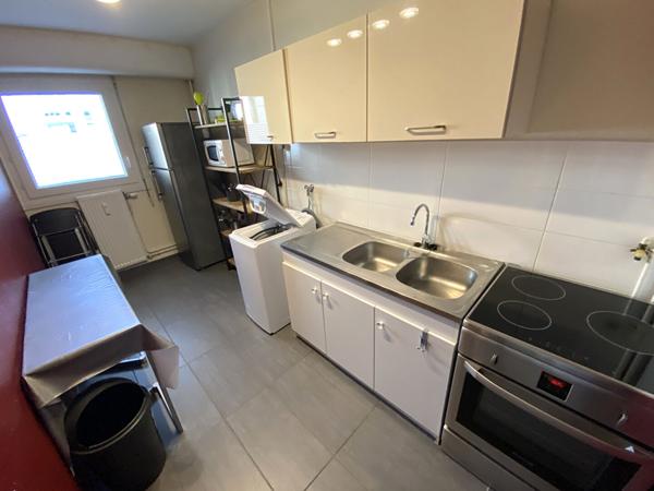 33000 BORDEAUX Saint Augustin - Appartement 2 pièces de 47.50 m2 avec parking et cave à vendre