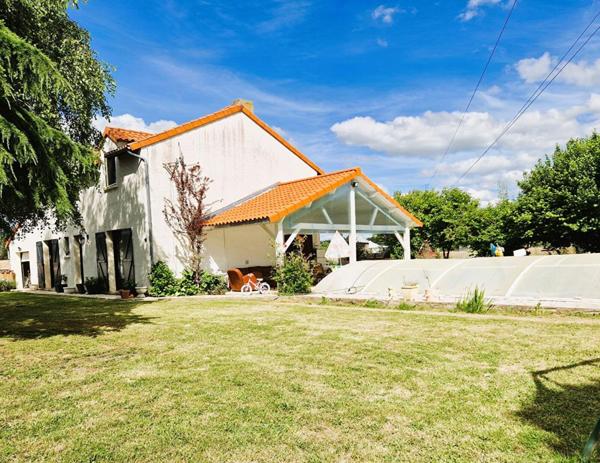 Maison Bignoux 6 pièce(s) 149 m2