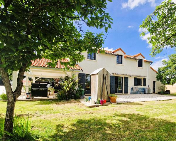 Maison Bignoux 6 pièce(s) 149 m2