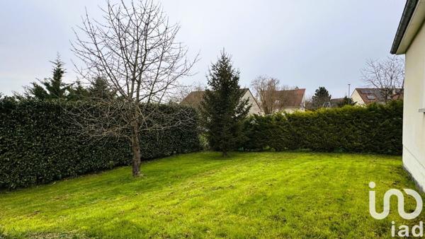 Maison 5 pièces de 93 m² à Courteranges (10270)