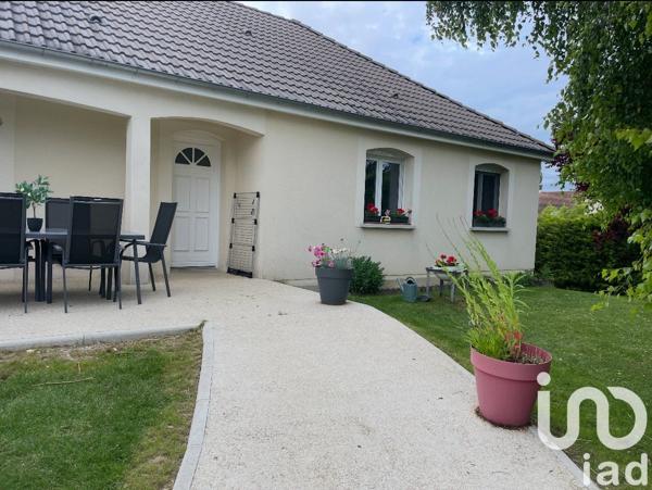Maison 5 pièces de 93 m² à Courteranges (10270)