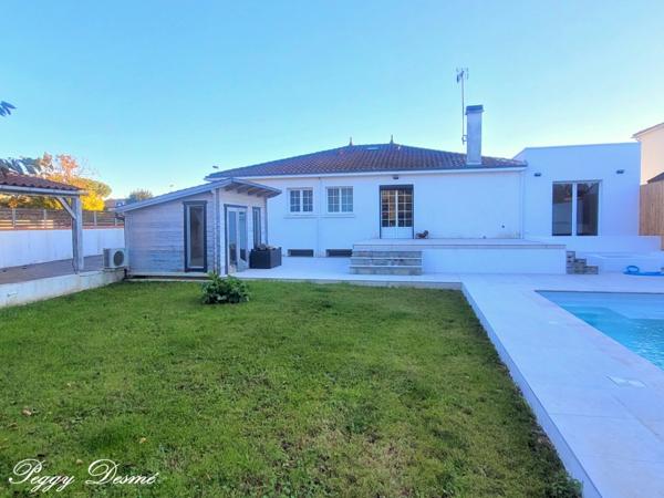 Maison meublée à louer 6 pièces SAINT XANDRE (17) - 4 chambres dont 1 suite parentale, bureau - Piscine - Garage 42 m2