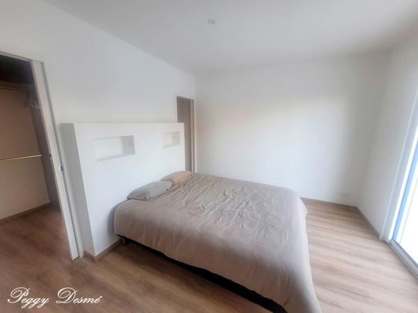 Maison meublée à louer 6 pièces SAINT XANDRE (17) - 4 chambres dont 1 suite parentale, bureau - Piscine - Garage 42 m2