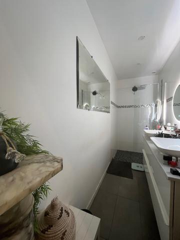 Marseille (13004) A VENDRE APPARTEMENT 3 PIECES REZ DE JARDIN