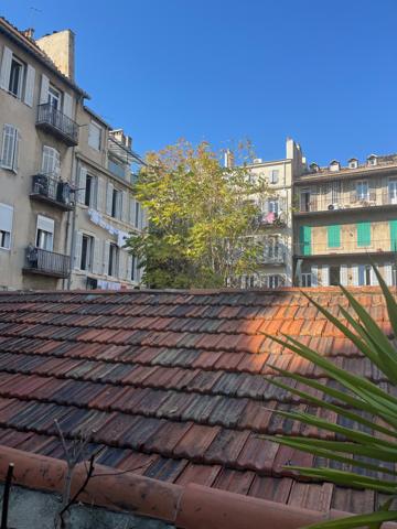 Marseille (13004) A VENDRE APPARTEMENT 3 PIECES REZ DE JARDIN