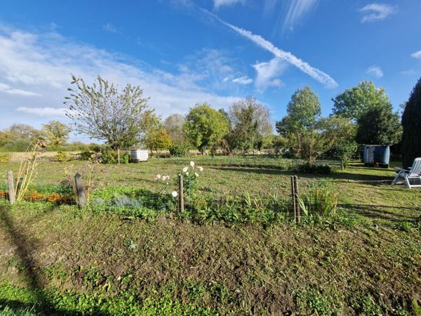 Local/bureau à vendre SAINT LOUP (17)