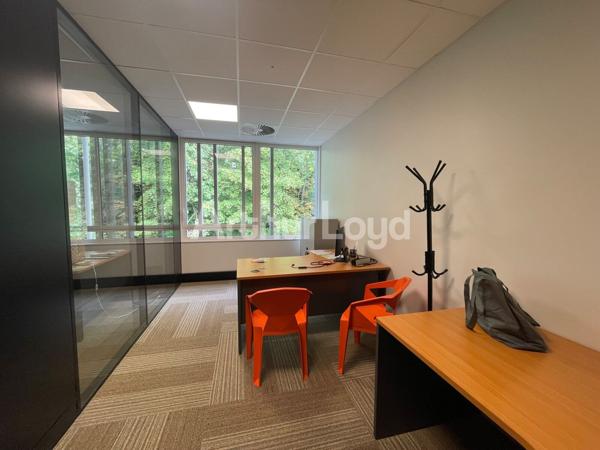 Bureaux à louer à Wasquehal accès 24h24 espaces partagés et parking