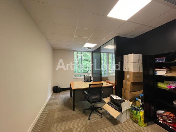 Bureaux à louer à Wasquehal accès 24h24 espaces partagés et parking