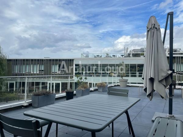 Bureaux à louer à Wasquehal accès 24h24 espaces partagés et parking