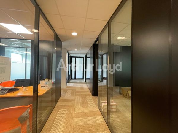 Bureaux à louer à Wasquehal accès 24h24 espaces partagés et parking
