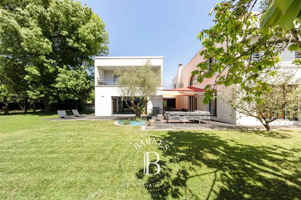Nantes, Maison 6 Chambres -  374 m² à vendre