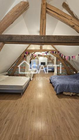 Longère rénovée de 150m2 à Le Noyer