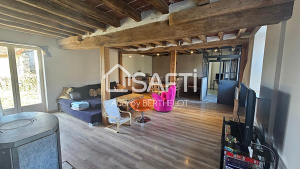 Longère rénovée de 150m2 à Le Noyer