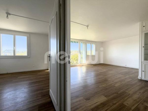 T3 traversant de 65 m² avec balcon, Cuire-le-Bas