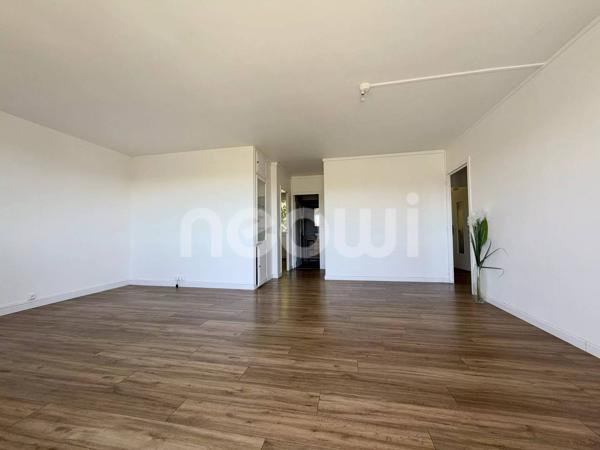 T3 traversant de 65 m² avec balcon, Cuire-le-Bas