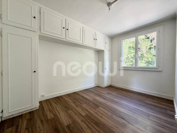T3 traversant de 65 m² avec balcon, Cuire-le-Bas