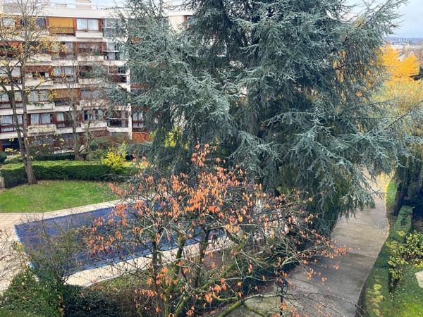 Appartement à rénover à vendre à Le Chesnay-Rocquencourt dans les Yvelines (78150), ref : 7503958   
Pre Vert