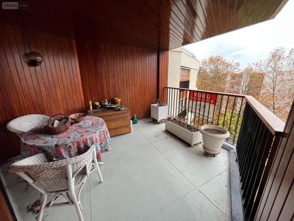 Appartement à rénover à vendre à Le Chesnay-Rocquencourt dans les Yvelines (78150), ref : 7503958   
Pre Vert