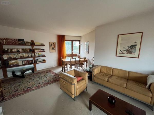 Appartement à rénover à vendre à Le Chesnay-Rocquencourt dans les Yvelines (78150), ref : 7503958   
Pre Vert