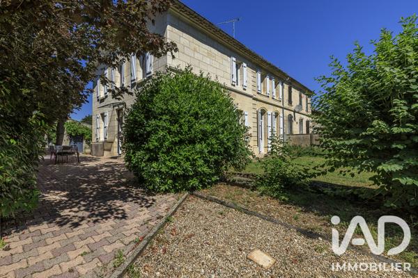 Maison à vendre 5 pièces 150 m² Saint-Seurin-sur-l'Isle