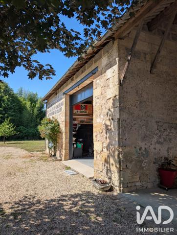 Maison à vendre 5 pièces 150 m² Saint-Seurin-sur-l'Isle