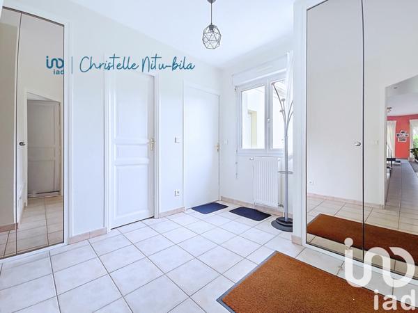 Maison à vendre 6 pièces 168 m² Bussy-Saint-Georges