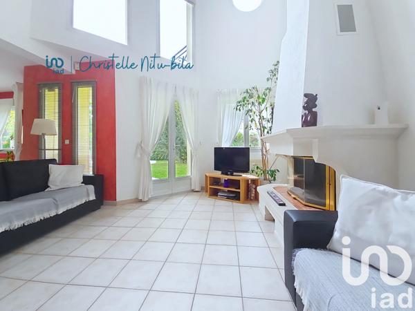 Maison à vendre 6 pièces 168 m² Bussy-Saint-Georges