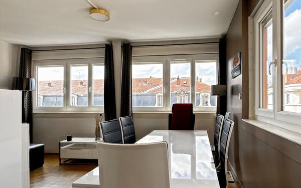 Appartement à vendre    3 pièces • 53,16 m2 Lyon 6