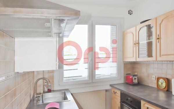 Appartement à louer    4 pièces • 86,73 m2 Lyon 8