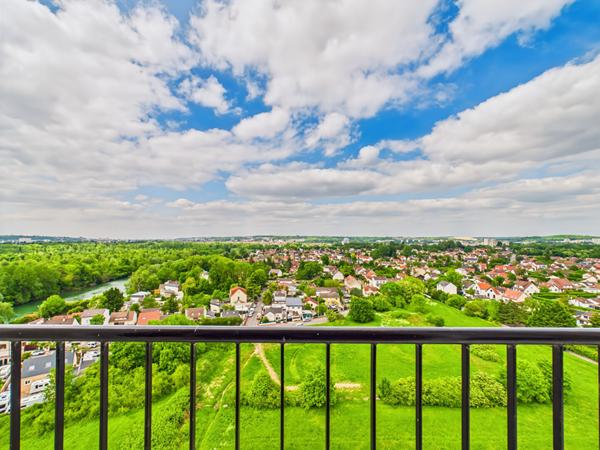 Appartement Noisy Le Grand 3 pièce(s) 57m²