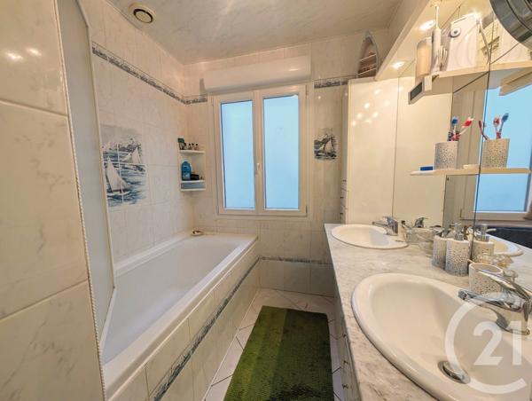 Maison à vendre  5 pièces - 85 m2 MONCETZ LONGEVAS - 51