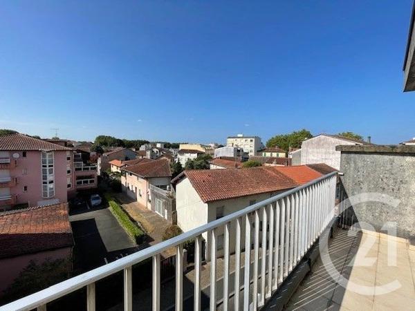 Appartement F2 à vendre  2 pièces - 52,81 m2 DAX - 40