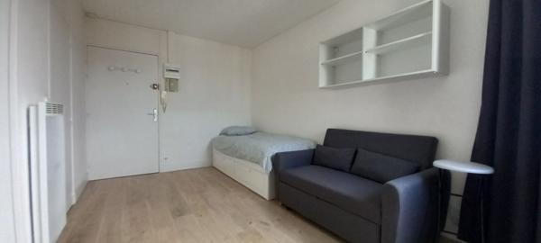 STUDIO EN COEUR DE VILLE