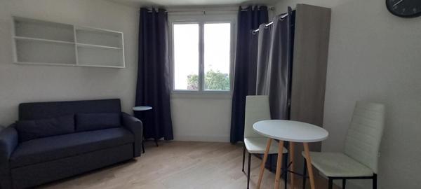 STUDIO EN COEUR DE VILLE