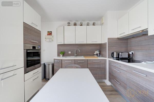 Appartement à vendre à Saint-Cyr-sur-Loire dans l'Indre-et-Loire (37540), ref : 37107-32