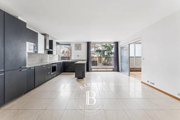 Paris 16ème, Appartement 1 Chambre -  62 m² à vendre