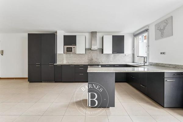 Paris 16ème, Appartement 1 Chambre -  62 m² à vendre