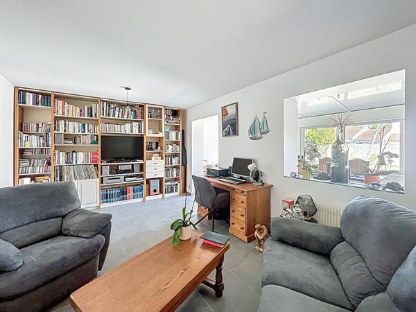 Maison Challans - proche commerces