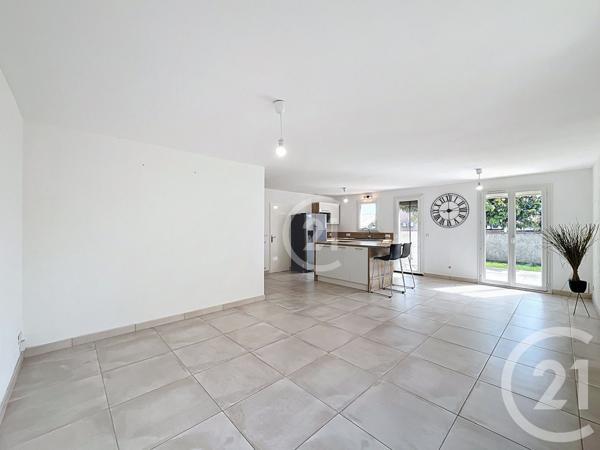 Maison à vendre  4 pièces - 133,53 m2 ST MARTIN DE CRAU - 13