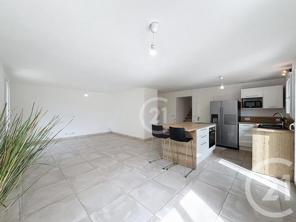 Maison à vendre  4 pièces - 133,53 m2 ST MARTIN DE CRAU - 13