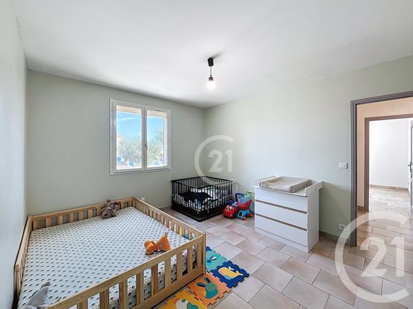 Maison à vendre  4 pièces - 133,53 m2 ST MARTIN DE CRAU - 13