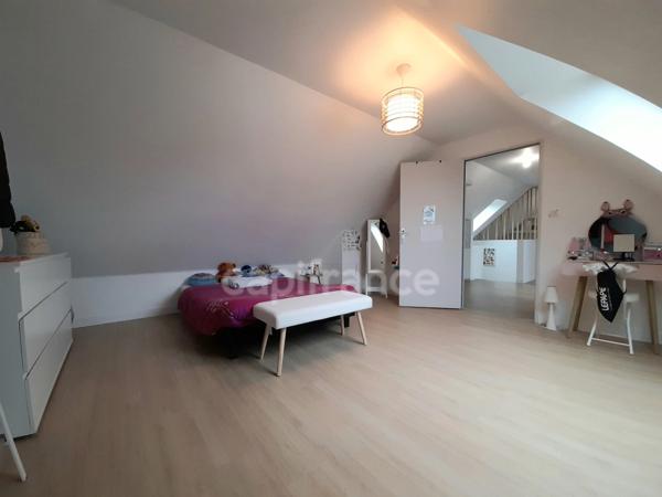 Maison à vendre 5 pièces ERGUE GABERIC (29500)- surface habitable 162.56 m2- 3 chambres - parcelle de 895 m2