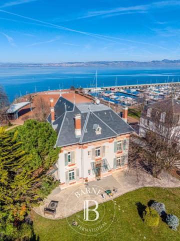 Évian-les-Bains, Maison 8 Chambres -  433 m² à vendre