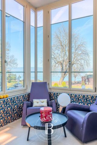Évian-les-Bains, Maison 8 Chambres -  433 m² à vendre