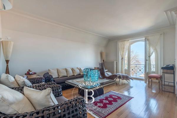 Évian-les-Bains, Maison 8 Chambres -  433 m² à vendre