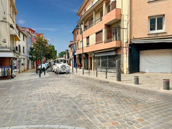 Pyrénées Orientales (66) - A vendre Immeuble de village 86 m² – Centre du village d'Argelès sur Mer