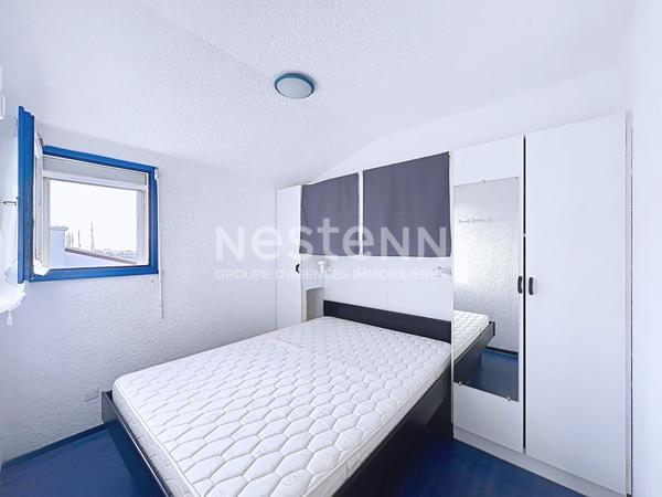 Opportunité à saisir ! Charmant appartement 2 pièces de 34.93 m2 avec vue exceptionnelle sur la mer, les Salins et le Canigou, garage et piscine en option, Gruissan