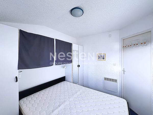 Opportunité à saisir ! Charmant appartement 2 pièces de 34.93 m2 avec vue exceptionnelle sur la mer, les Salins et le Canigou, garage et piscine en option, Gruissan