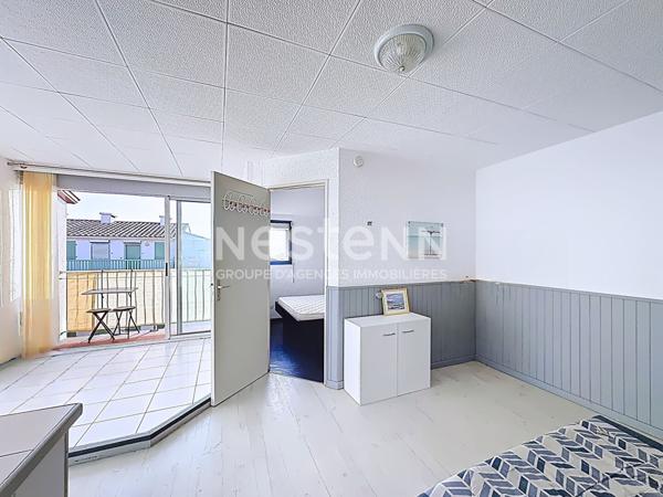 Opportunité à saisir ! Charmant appartement 2 pièces de 34.93 m2 avec vue exceptionnelle sur la mer, les Salins et le Canigou, garage et piscine en option, Gruissan